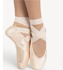 Capezio Ava 1142W Pink Pointe Shoes Size 7 New In Box Never Worn