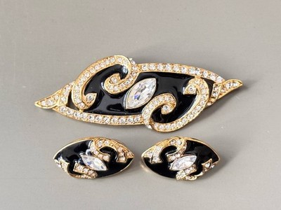 Vintage Signed TRIFARI TM Art Deco Brooch & Earring Set, Black Enamel Clear
