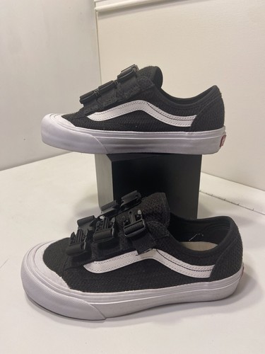 721278 vans