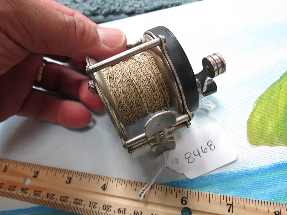 Carrete de pesca Hendryx pilar elevado goma negra/níquel/latón Pat. 1878-88 (8468) Foto 3 de 4