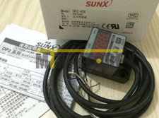 1pcs BRAND NEW ONES  SUNX Pressure Sensors DP2-42E