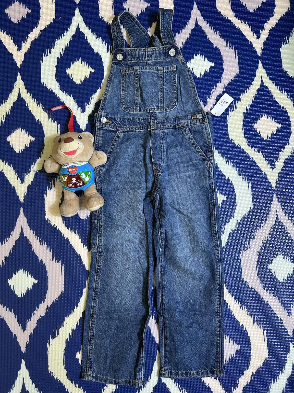 Picture 4 of 16