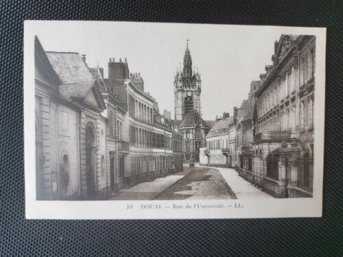 CPA 59 DOUAI - University Street - Picture 1 of 2