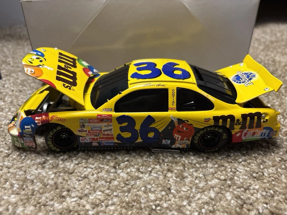 Action 1:24 Ernie Irvan #36 M&M’s 1999 Pontiac Diecast Limited 1/2508 - Image 3 of 4