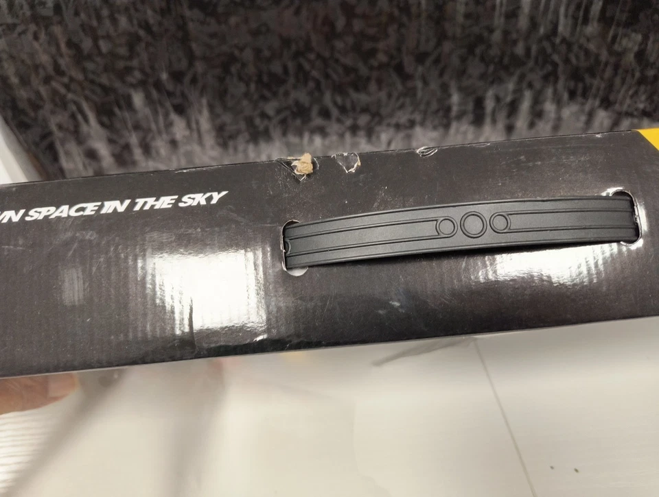 Syma S107 3 Channel RC Helicopter with Gyro, Red/White (NEW Sealed) DMG BOX  - Image 4 of 4