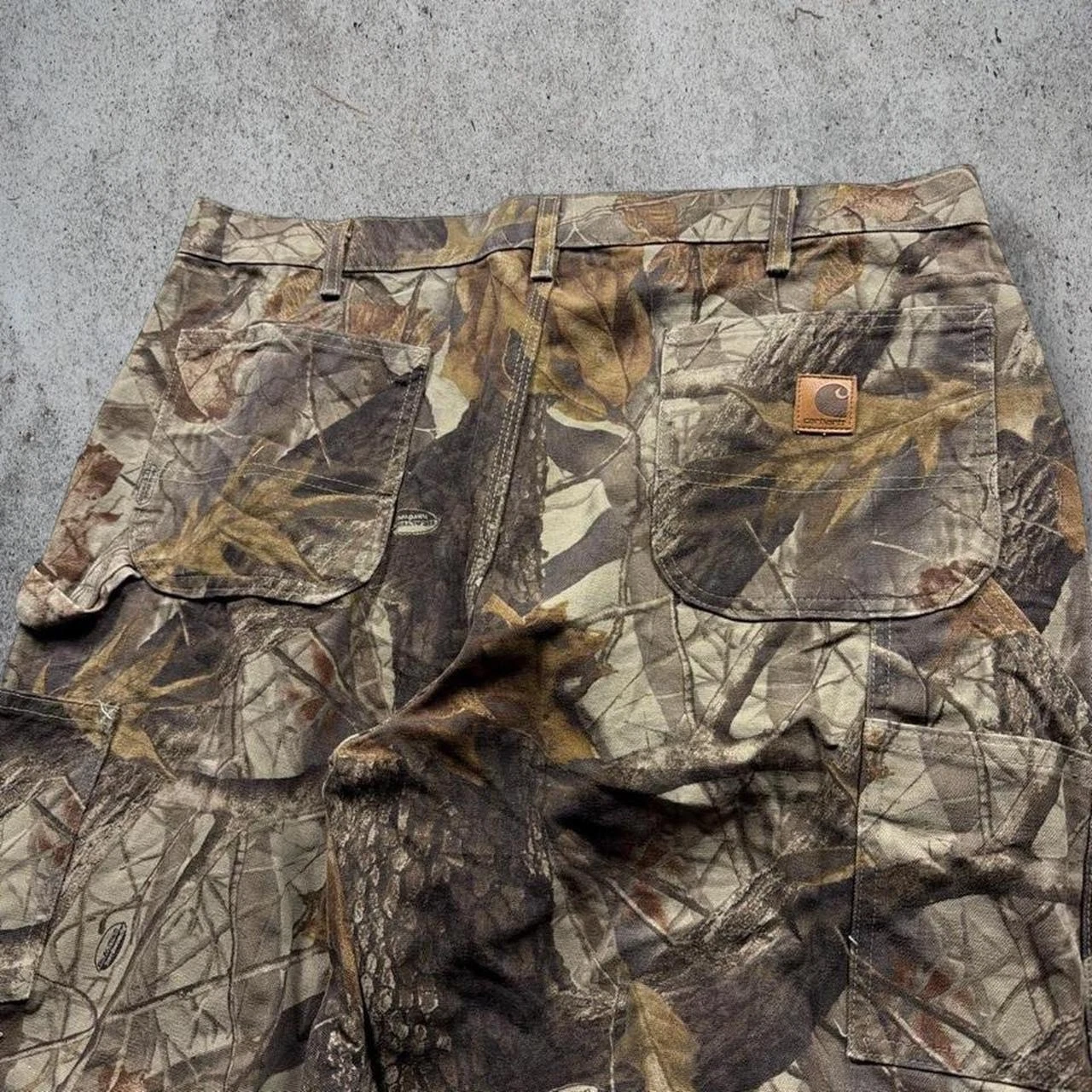 Vintage 90s Carhartt Realtree Dungaree Camo Hunting Pants Men's Size 38x32 B158