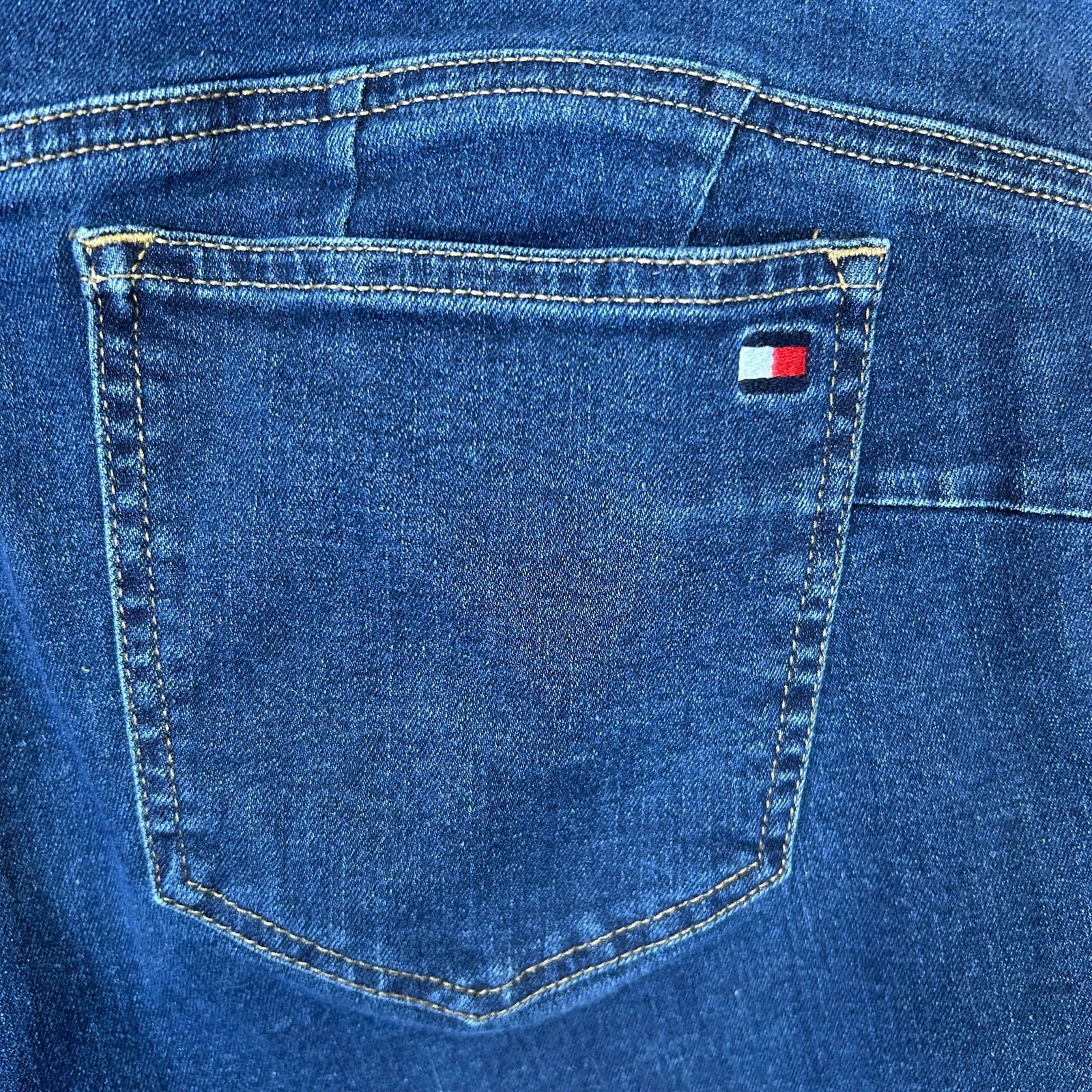 Tommy Hilfiger Womens Jeans Sz 12 Large Mid Rise Stretch Denim Cropped #215 thumbnail 10