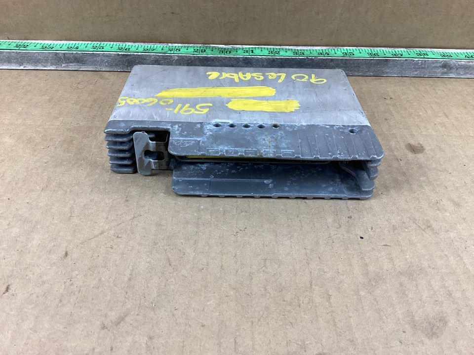 1987 - 1990 Buick LeSabre Electronic Brake System Module 25530504 - Image 3 of 4