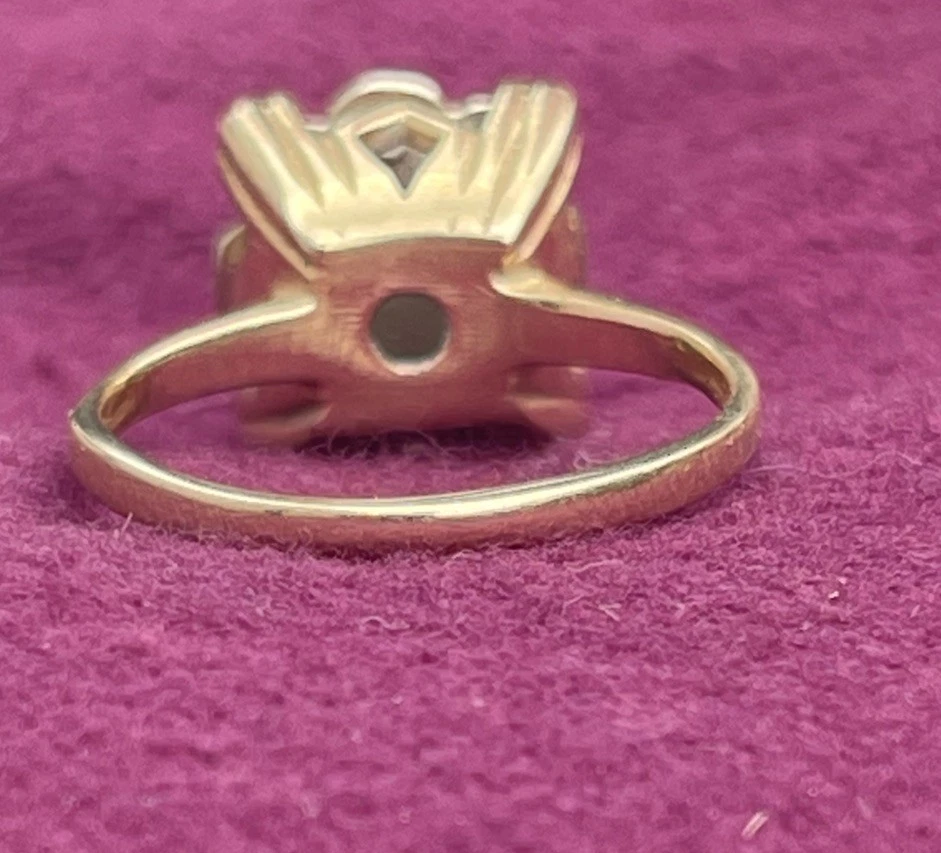 ~Estate vintage 1 carat diamond 14K yellow gold ring 5.22g~ - Image 2 of 4