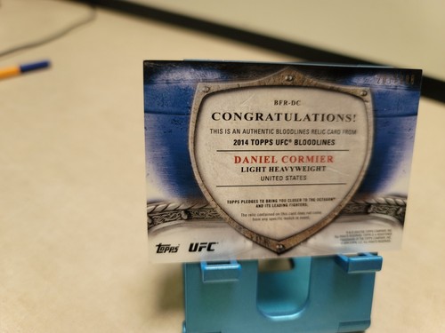 2014 Topps UFC Daniel Cormier Patch Bloodline /8 T9336 - Picture 5 of 6