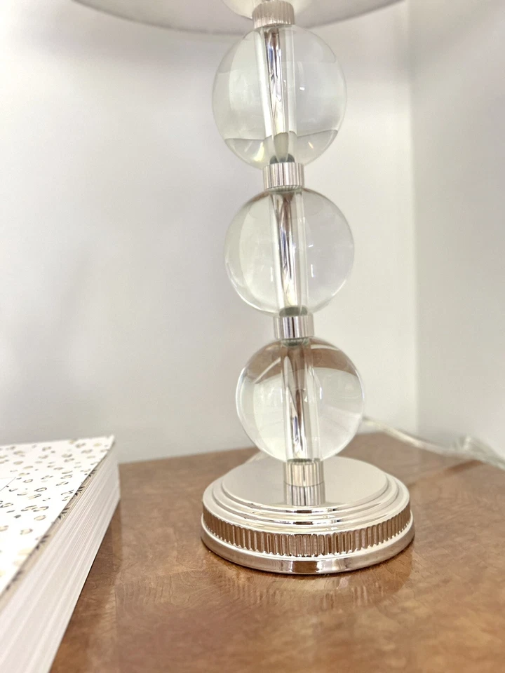 Abajur de mesa Lauren Ralph Lauren vidro pesado empilhado esfera bola prata cromada - Imagem 2 de 4