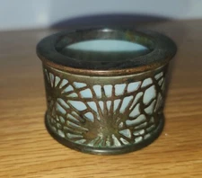 Antique Tiffany Studios Pen Wipe in Pine Needle Pattern with Mottled White Glass