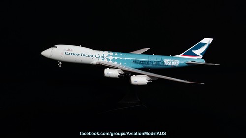 JC Wings 1:400 Cathay Pacific Cargo CX B747-8F B-LJA (Hong Kong Trader) - Picture 10 of 16
