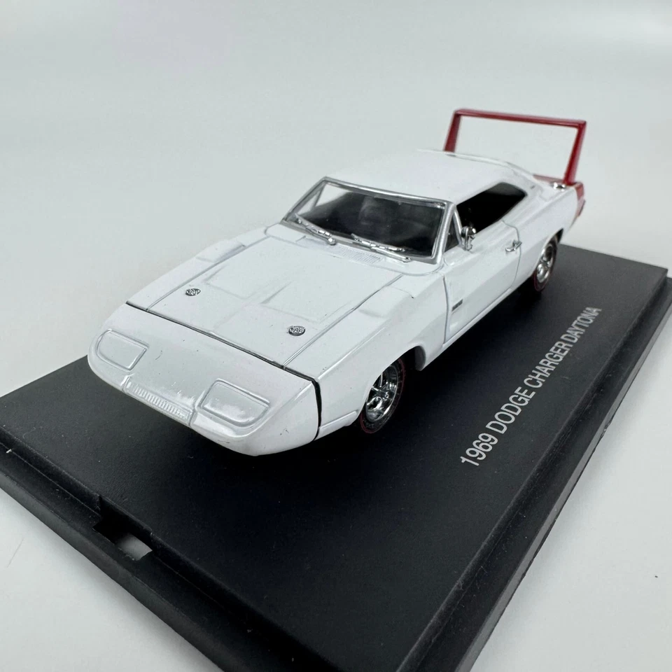 Dodge Charger Daytona 1969 Eagle's Race 1/43 en caja Foto 4 de 4