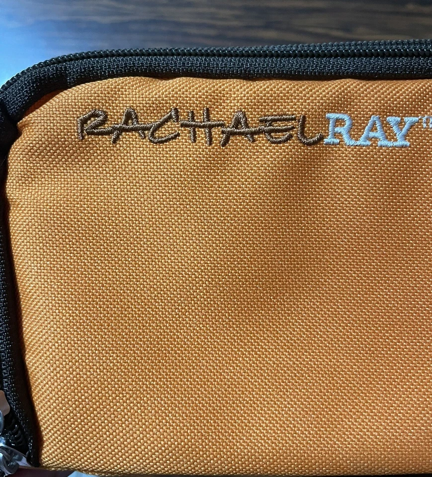 Cazuela de mano aislada Rachael Ray caliente o fría Foto 3 de 4