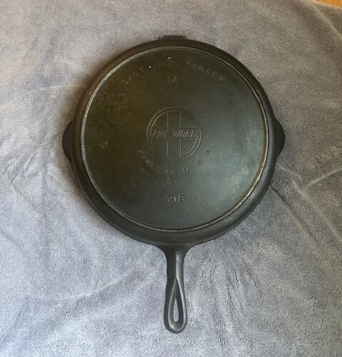 Griswold Cast Iron #14 Slant Logo Skillet with Heat Ring - Picture 1 of 5