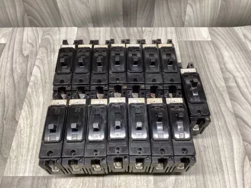Lot Of 15 Siemens ITE EH1-B020 Circuit Breaker 1P 20A 277V 20 Amp #19H102PR8*CO