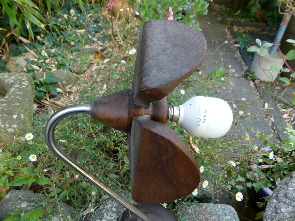 Olivier Mourgue ? Lampe de Bureau socle et abat jour  en bois pied Métal 1960 38 - Photo 2/4