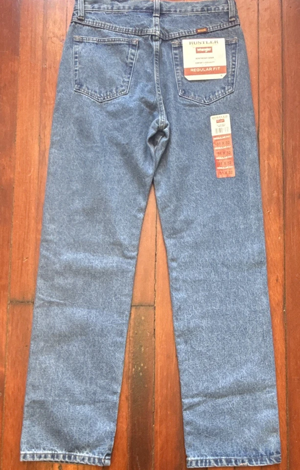 Rustler Jeans Men’s Regular 31x32 Blue Medium Wash Denim Straight Leg - Image 1 of 4