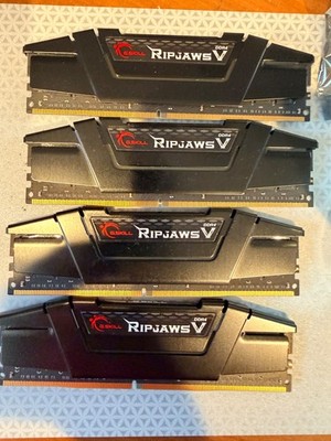 G.SKILL Ripjaws V 32GB (2x16GB) DDR4-3200 DIMM RAM XMP F4-3200C16D-32GVK Kit