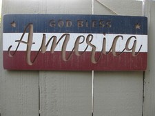 GOD BLESS AMERICA 4th of JULY Patriotic Wood Hanging Wall Door Sign Red White