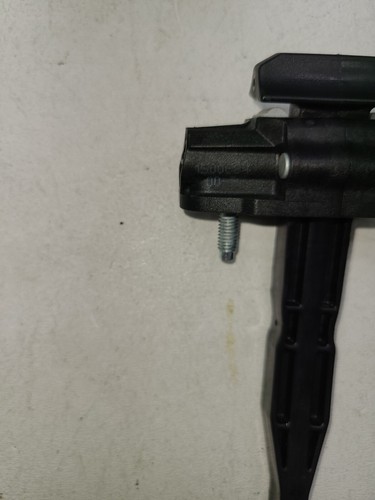 2020-2023 Tesla Model Y Rear Left or Right Door Check Strap Stopper OEM 1500684 - Picture 9 of 23