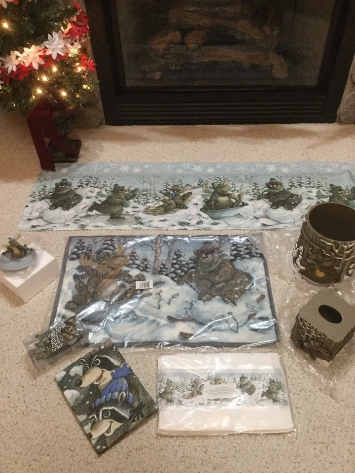 Woodland Lodge Winter Moose Bear Bathroom Ensemble. Shower/Valance/Towels & More - Image 2 of 4