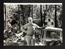 1987 Nevada County California Junkyard Owner Neil Petersen CA VTG Press Photo