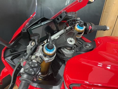 Ducati Panigale V4S 2025 In stock NOW! FREE UK DELIVERY! LOW RATE APR 4.9% - Picture 16 of 16