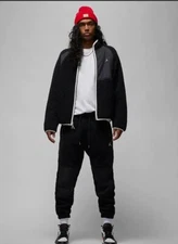 Air Jordan Mens Essentials Hoodie Winter Fleece Black White AUTHENTIC NWT Size M