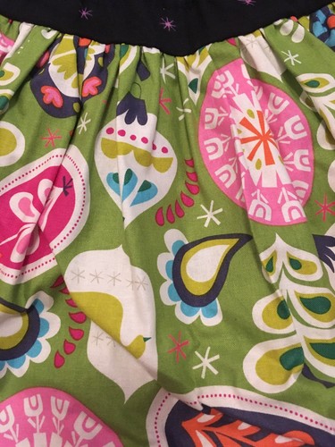 Girls Size 5 Christmas Skirt From Cate And Cruz - Picture 2 of 6