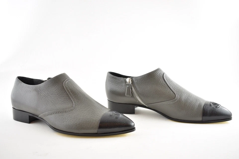Chanel 18B Negro Gris Granulado CC Punta Mocasín Plano Botas Cortas 40.5 Foto 2 de 4