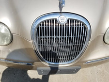 2005 2006 2007 2008 Jaguar S Type Chrome Grille 2005 2006 2007 2008 Jaguar S Type Chrome Grille