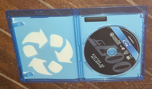 Quantum of Solace ☆Used☆ (Blu-ray, 2015, Widescreen) Daniel Craig/Judi Dench! - Imagen 2 de 3