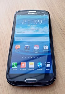 Samsung Galaxy S3 i9300 Handy 16GB 4,8" HD Super AMOLED gebraucht