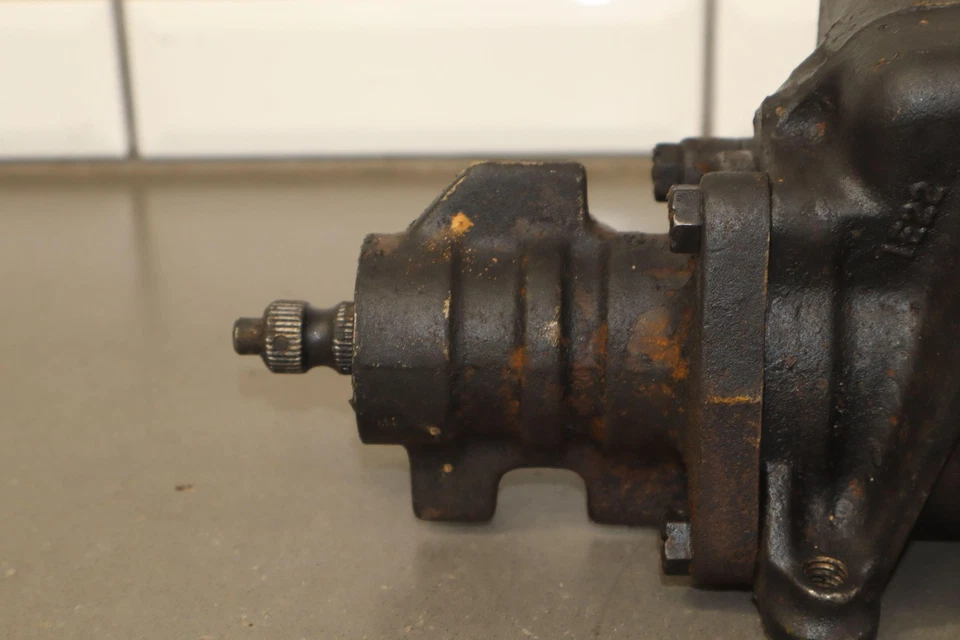 99-01 Ford F350 2WD engrenagem de direção hidráulica Gox com braço Pitman - Imagem 2 de 4