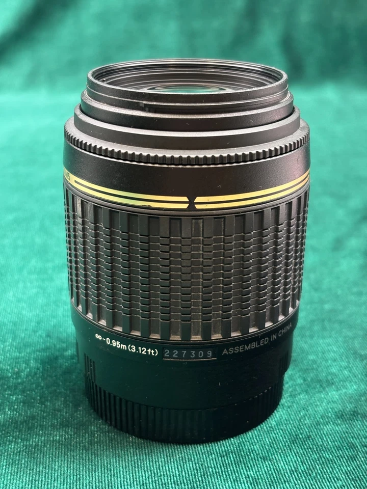 Objectif macro Tamron AF 55-200mm f/4-5.6 Di II LD fonctionne - Photo 3/4