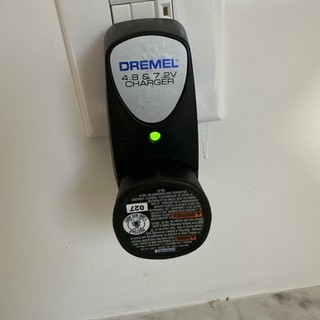 Cargador y batería Dremel 760 01 MiniMite 755 01