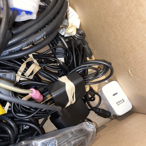 Cables, Cords, Power, AV, Coax, HDMI, etc - huge lot LARGE flat rate box full - Afbeelding 7 van 12