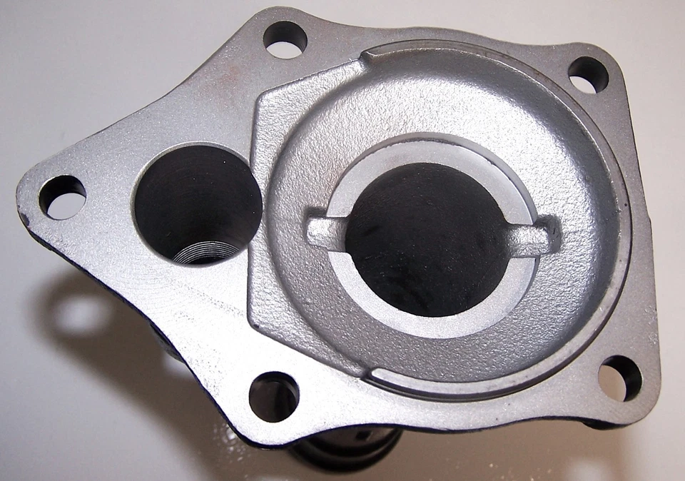 CHEVY GMC HD 2500 3500 9.2" FRONT RH AXLE SHAFT TUBE 26066899 R/B 12479295 - Image 3 of 4