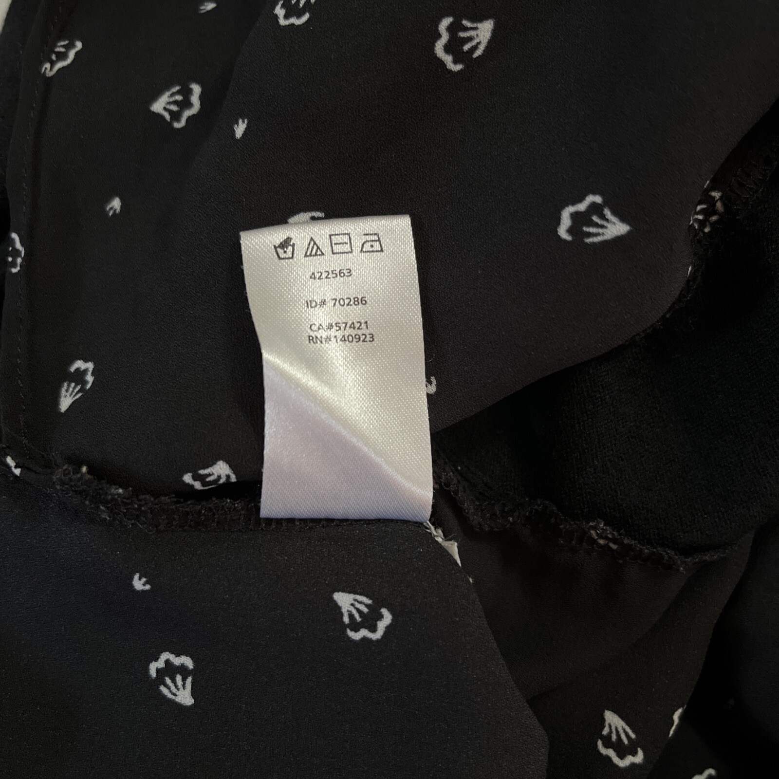 LOFT AnnTaylor Black Sweater Shell Pattern Size S… - image 11