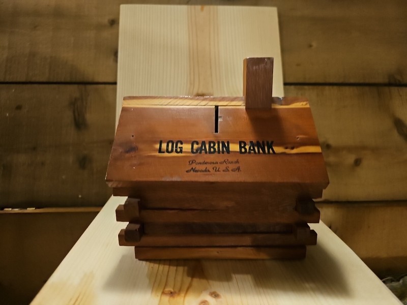 Vintage Bonanza Ponderosa Ranch Log Cabin Bank