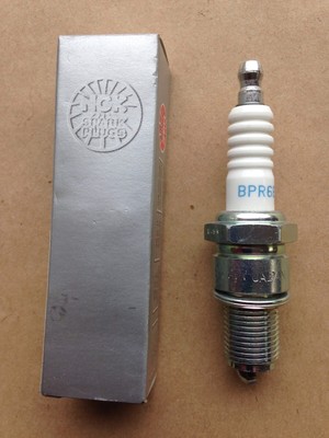 NGK SPARK PLUG B6ES                                                        SP80