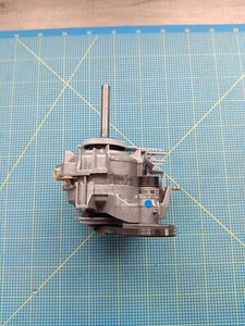 Miele Trockner T1 Motor Antriebmotor T.Nr: 09808072 Mpt 02-51/6 421218136  17582