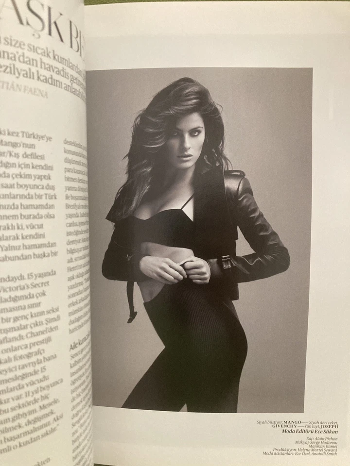 vogue November 2011 Isabeli Fontana Cara Delevingne Çağatay Ulusoy Hande Subaşı Foto 4 de 4