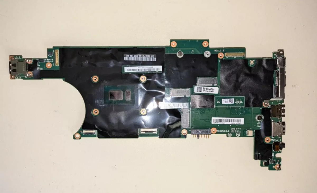 Lenovo V110-15AST non si accende a causa del bios corrotto Lenovo V110-15AST non si accende a causa del bios corrotto