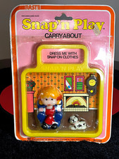 Vintage 1980 Snap'n Play Carry About Snap On Clothes Doll Nasta Hong Kong