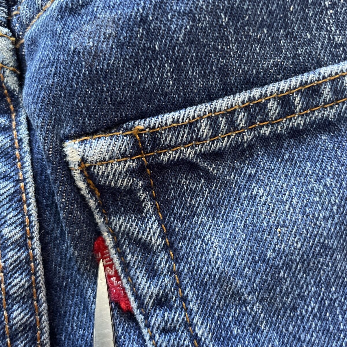 Vintage 1960s Levis 501 Big E Redline Selvedge Blue Denim Vintage 1960s Levis 501 Big E Redline Selvedge Blue Denim