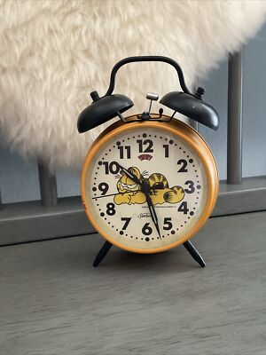 Vintage Garfield Metal Windup Alarm Clock Sunbeam 1978 Orange Cat