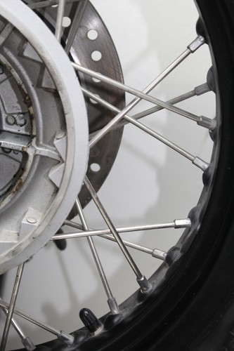 2014 MOTO GUZZI V7 CLASSIC REAR BACK WHEEL RIM - Picture 6 of 10